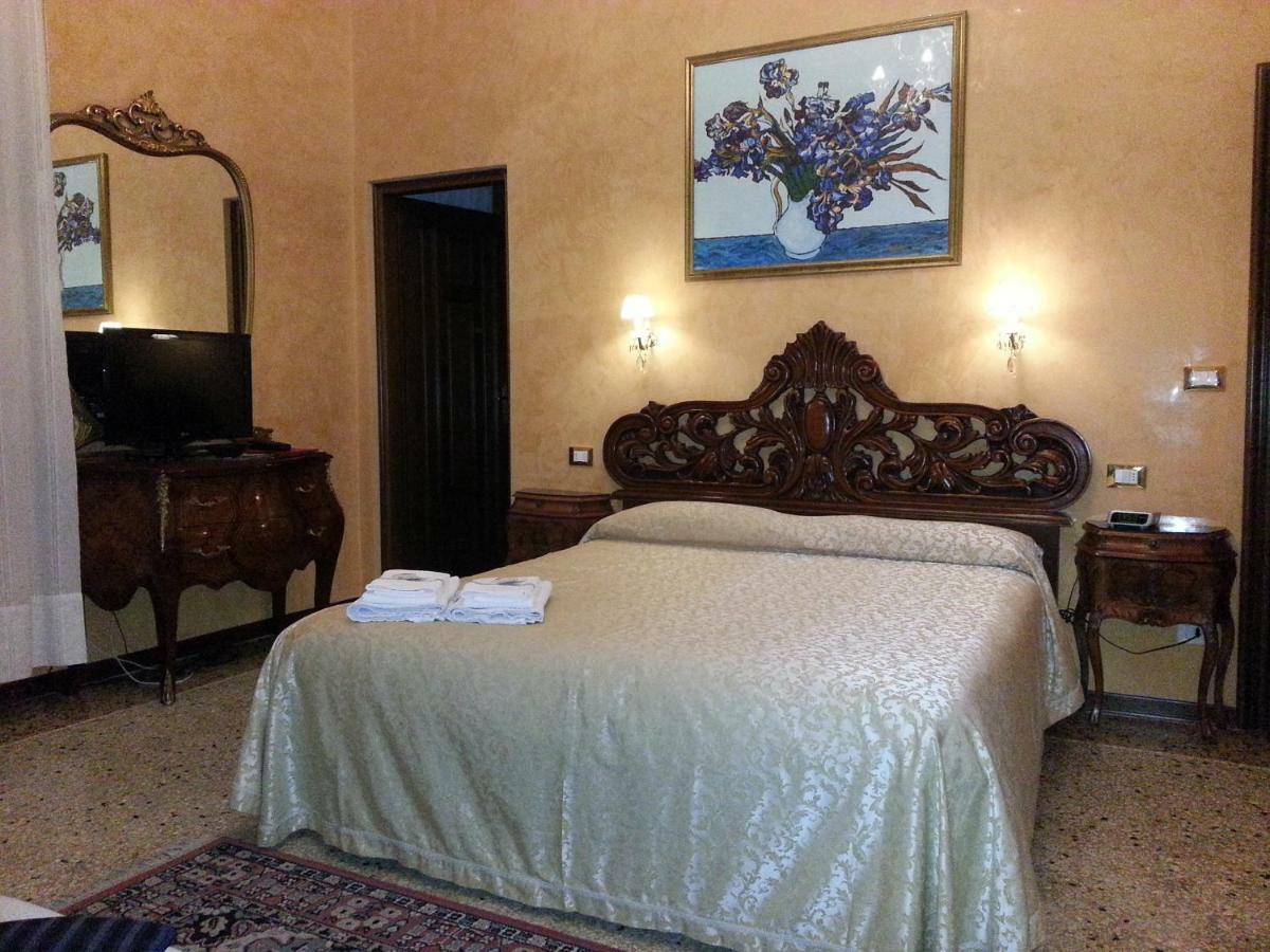 Bb Venezia Bed and Breakfast Exteriör bild