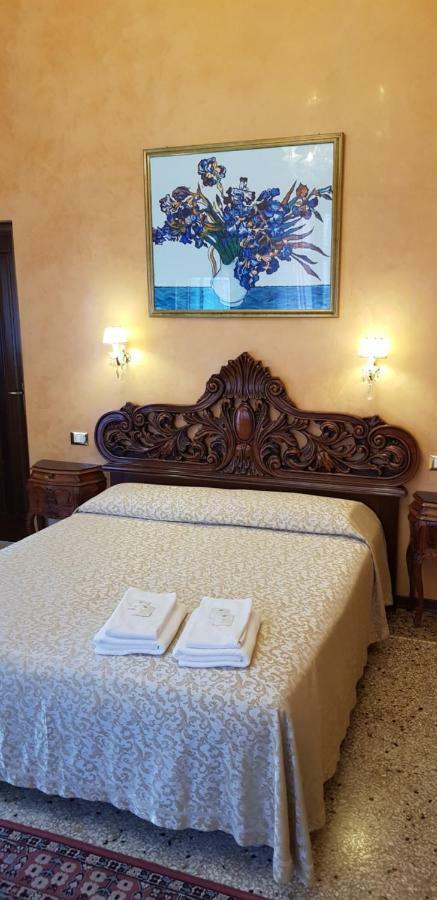 Bb Venezia Bed and Breakfast Exteriör bild