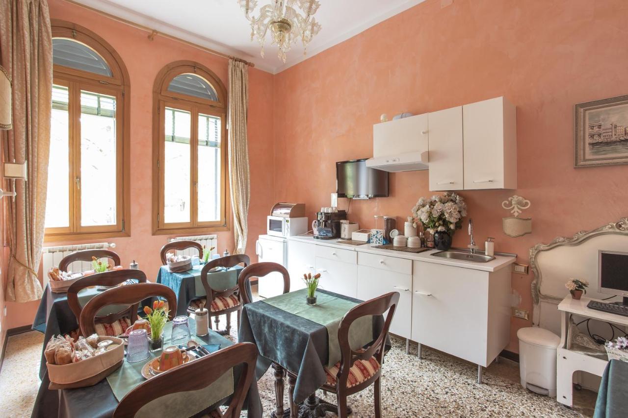 Bb Venezia Bed and Breakfast Exteriör bild
