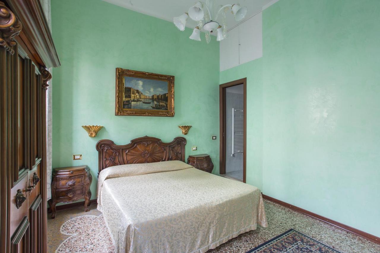 Bb Venezia Bed and Breakfast Exteriör bild